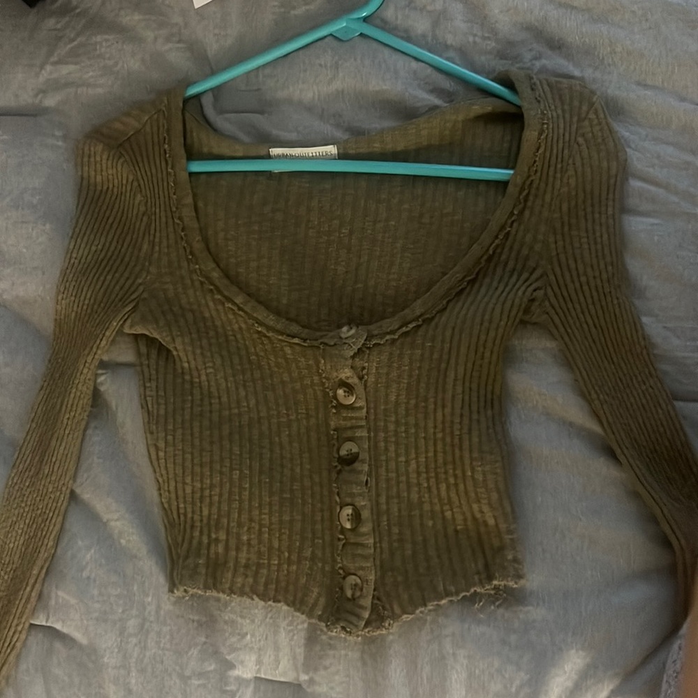 Urban outfitters olive green button down crop top